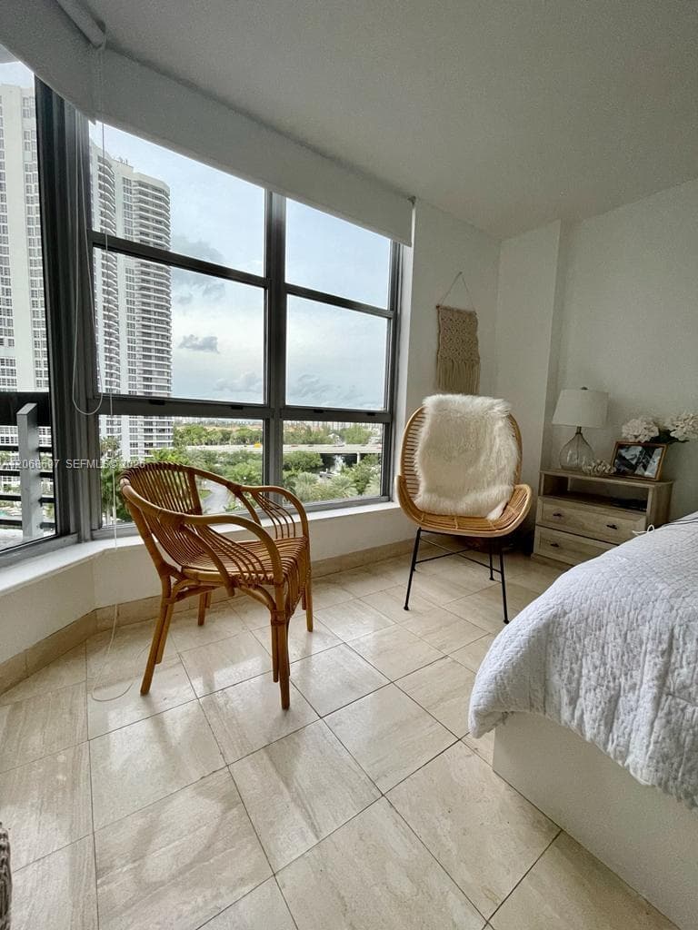 3600 Mystic Pointe dr # 1010, Aventura, FL 33180 photo 5