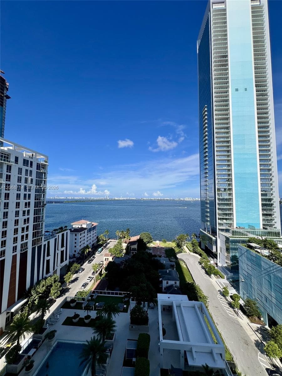 600 NE 27th St # 1604, Miami, FL 33137 photo 2