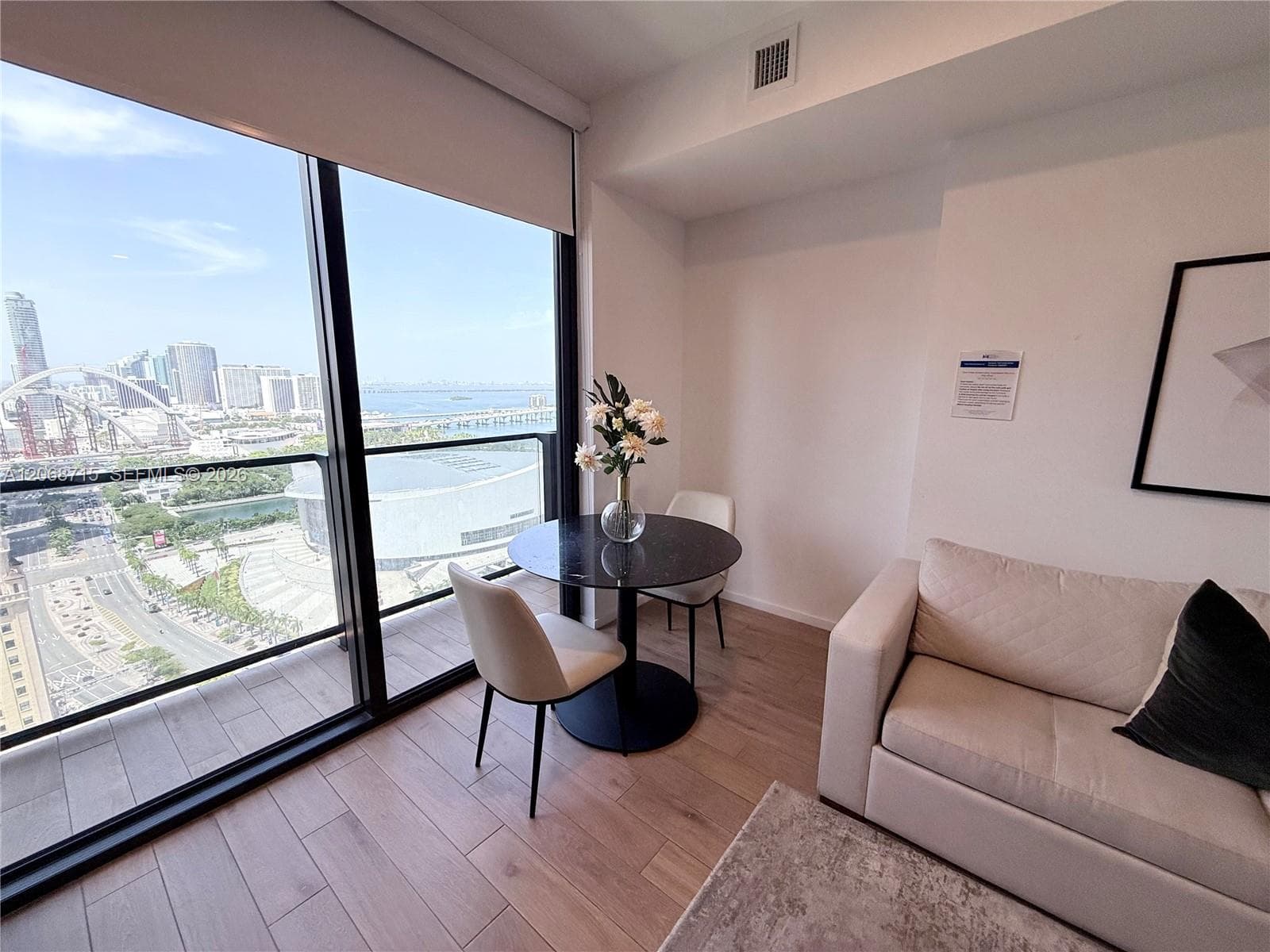 398 NE 5th St # 2203, Miami, FL 33132 photo 5