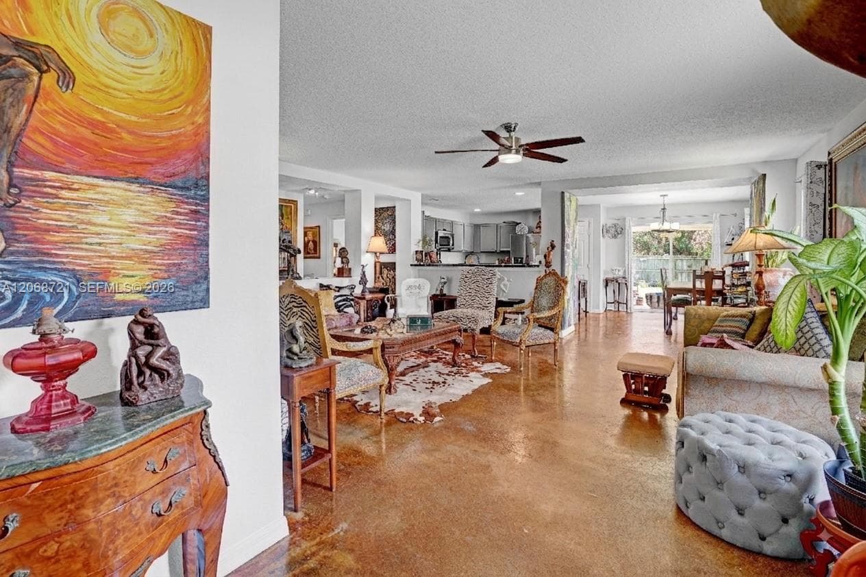 2826 SE Melaleuca Blvd, Port St. Lucie, FL 34952 photo 3
