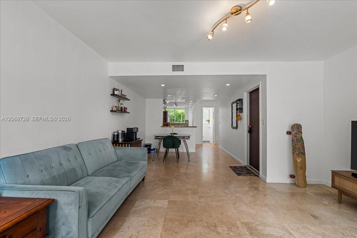 1914 SW 17th Ave # 24, Miami, FL 33145 photo 3