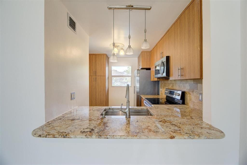 113 ROYAL PARK Drive # 1H, Oakland Park, FL 33309 photo 5