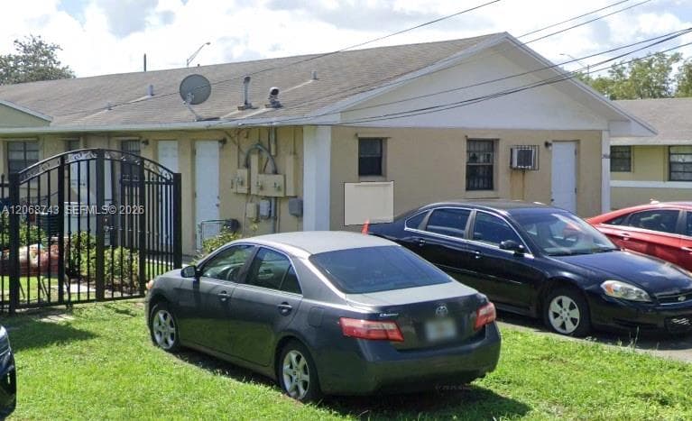 2416 NW 79th Ter # 2418, Miami, FL 33147 photo 3