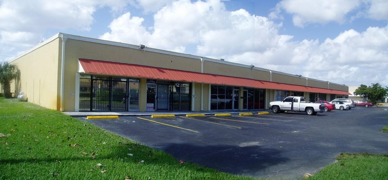 1601 NW 38TH Avenue, Lauderhill, FL 33311 photo 4
