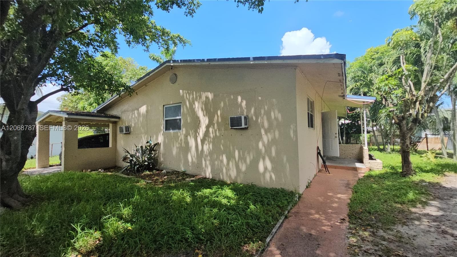 3451 NW 2nd St, Lauderhill, FL 33311