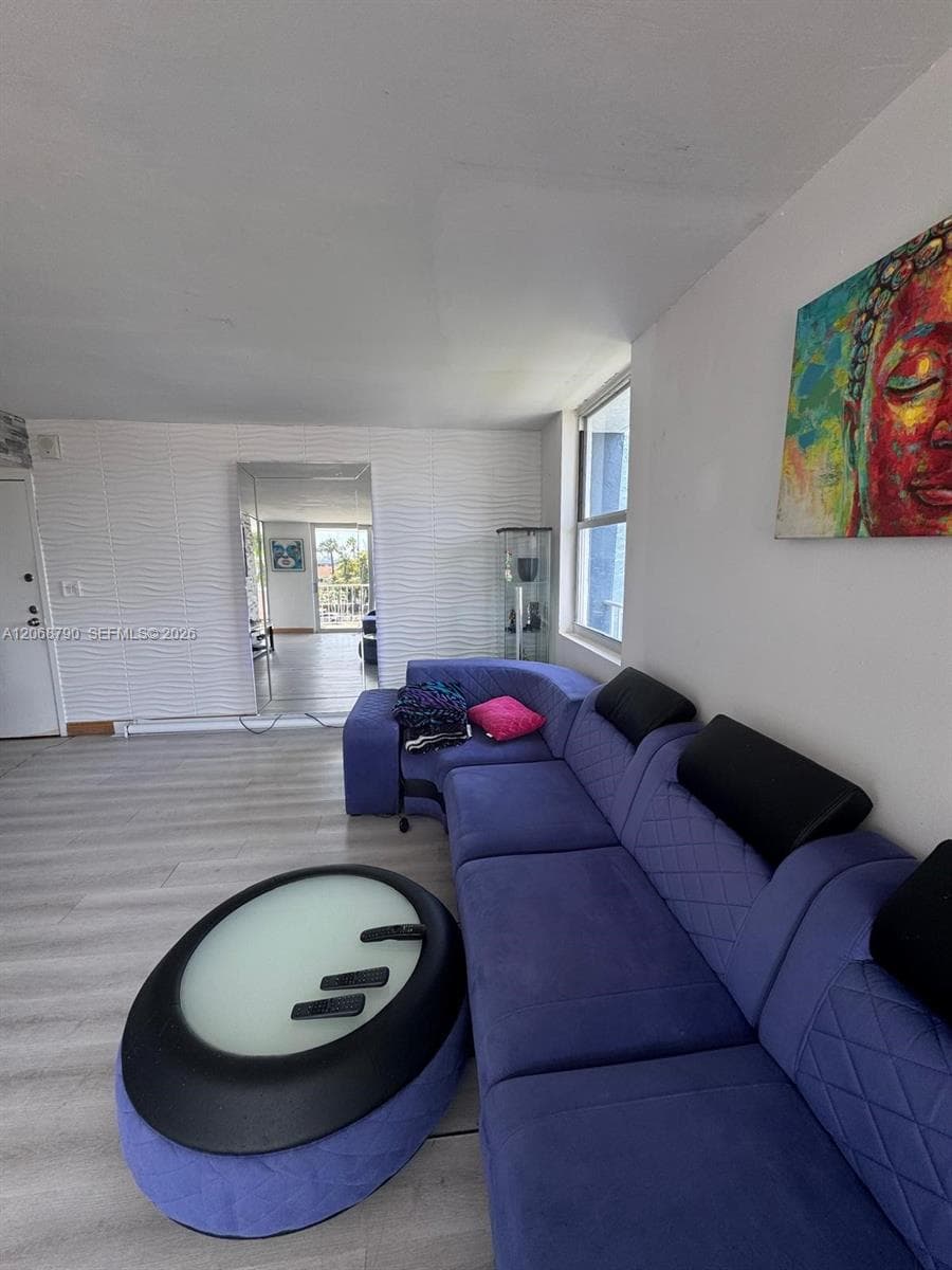 16570 NE 26th Ave # 3F, North Miami Beach, FL 33160 photo 2