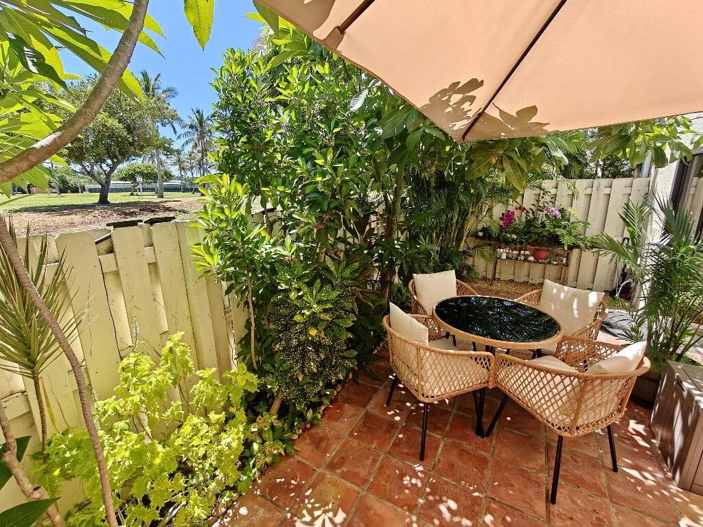 210 BELLA VISTA Court N # 10, Jupiter, FL 33477 photo 3