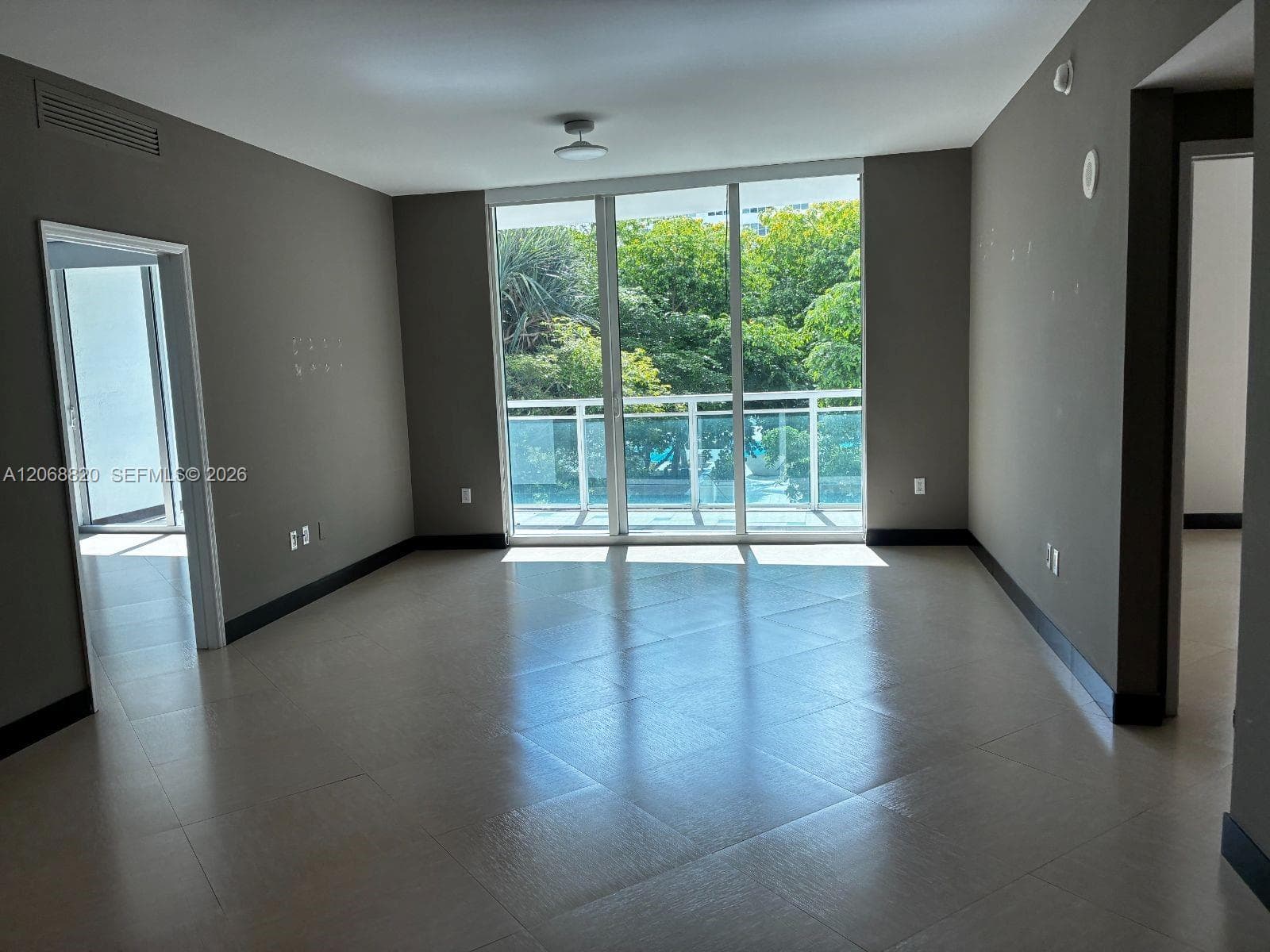 951 Brickell Ave # 1106, Miami, FL 33131 photo 3