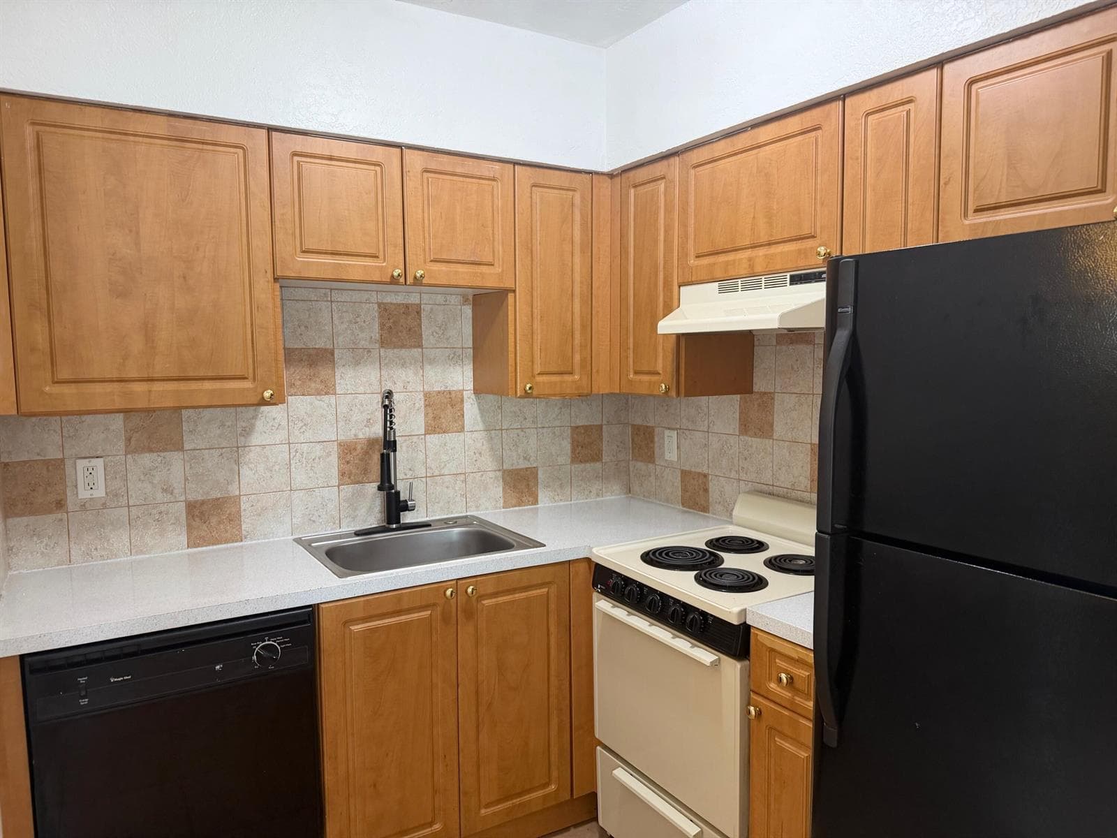 2607 NE 8TH Avenue # 3, Wilton Manors, FL 33334 photo 4