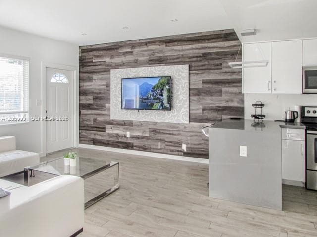 9220 Biscayne Blvd # 3, Miami Shores, FL 33138 photo 2