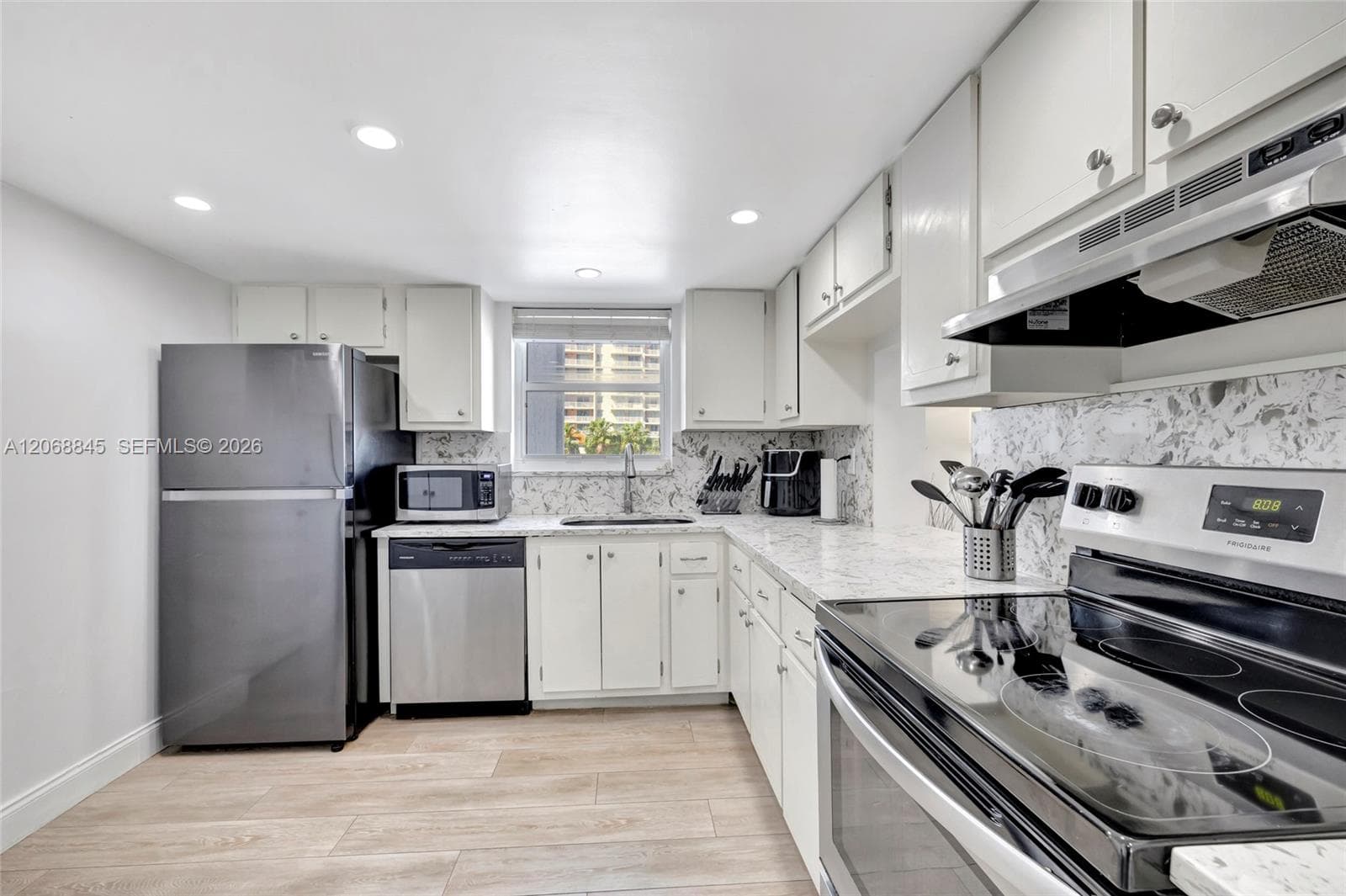 3015 N Ocean Blvd # 6A, Fort Lauderdale, FL 33308 photo 3
