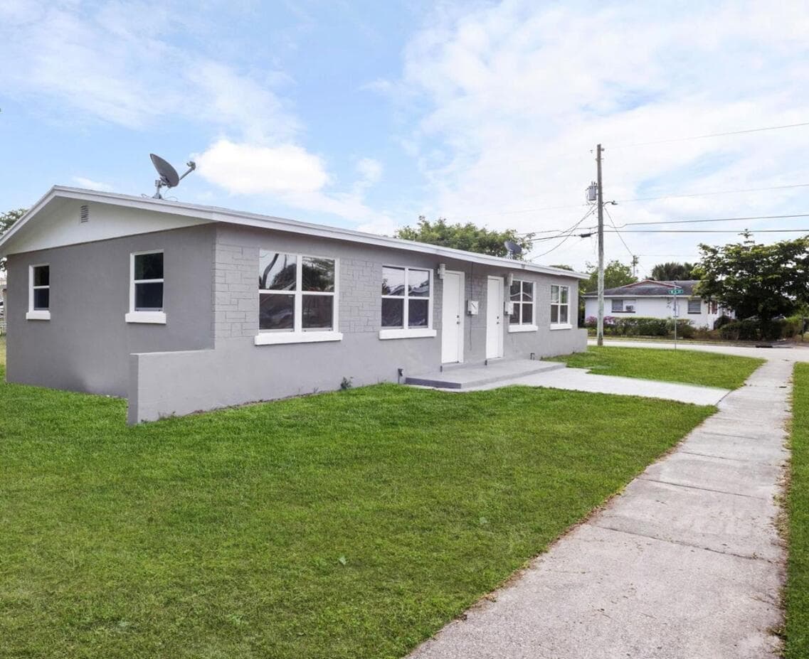 968 W 9TH Street # A1, Riviera Beach, FL 33404
