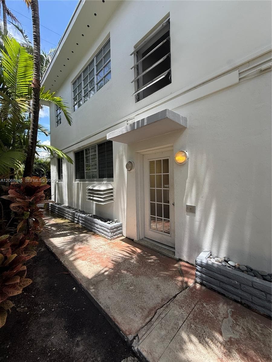 1616 Michigan Ave # 15, Miami Beach, FL 33139