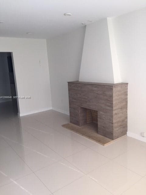 7820 Carlyle Ave, Miami Beach, FL 33141 photo 3