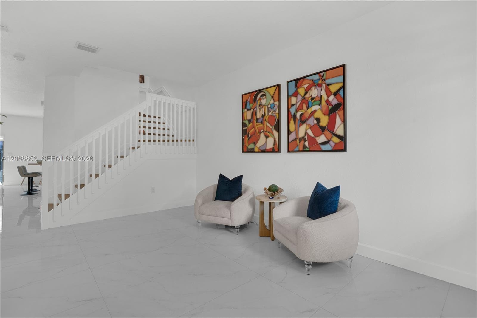 550 NE 207th St, Miami, FL 33179 photo 3