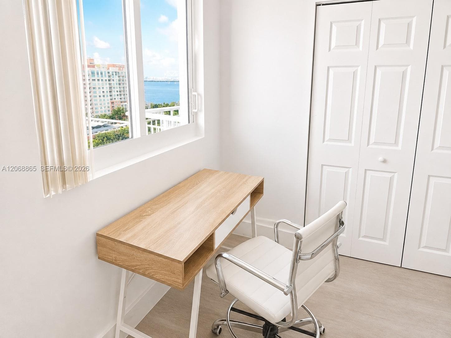 275 NE 18th St # 1510, Miami, FL 33132 photo 4