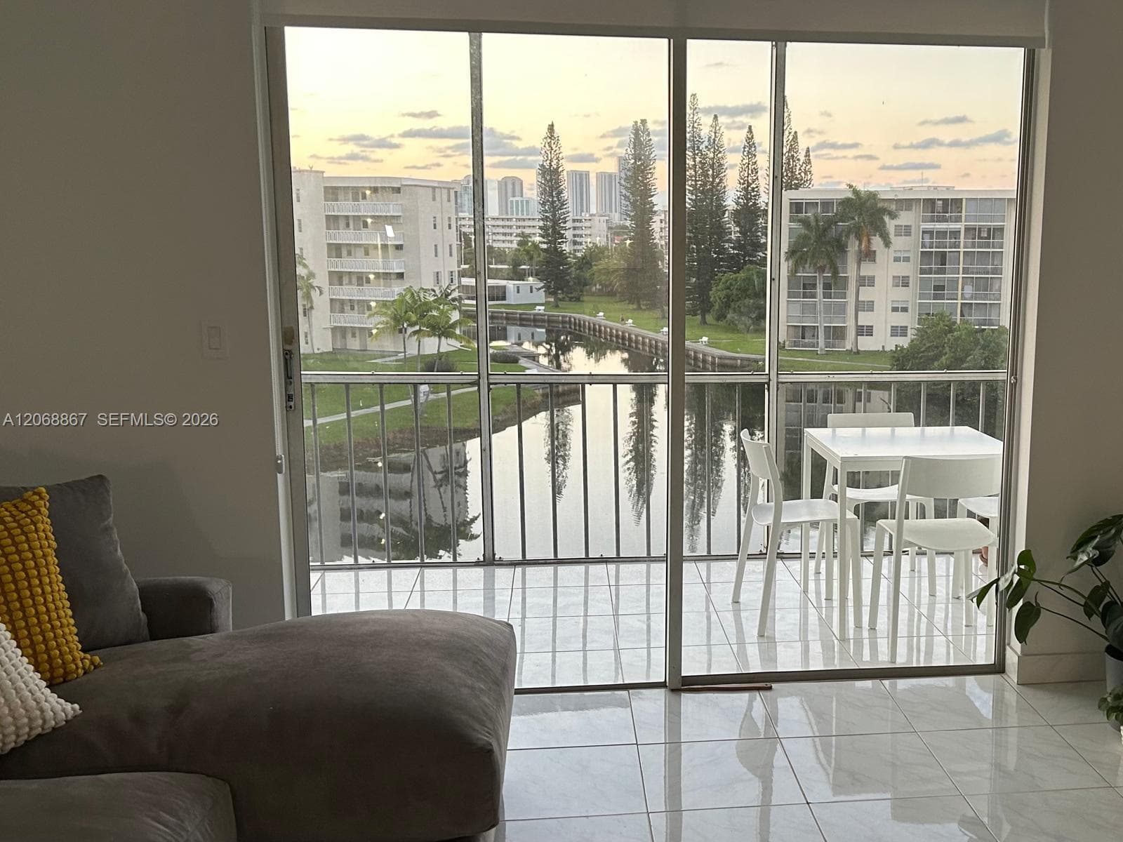 2851 Leonard Dr # J503, Aventura, FL 33160 photo 2