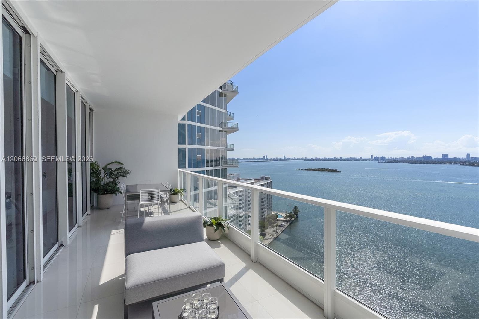 2020 N Bayshore Dr # 2105, Miami, FL 33137