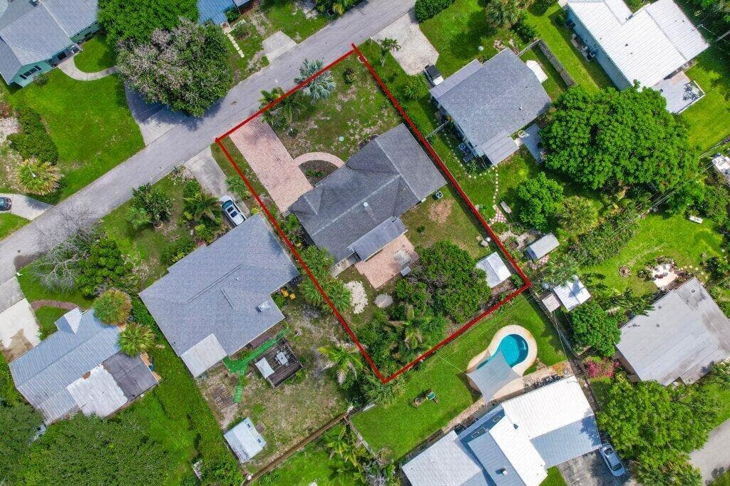 2288 NE PATRICIAN Street, Jensen Beach, FL 34957 photo 4