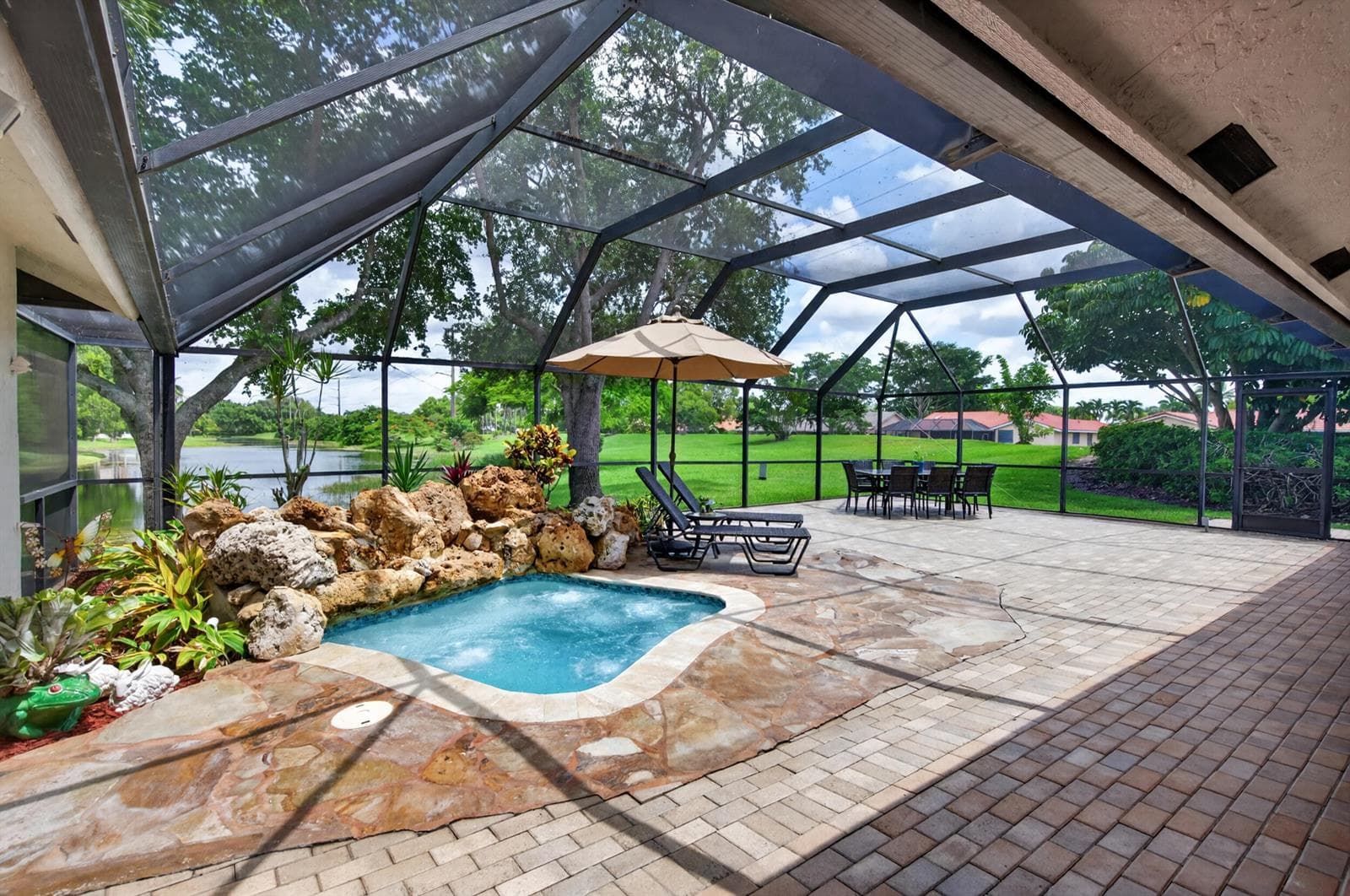 709 Crystal Court, Weston, FL 33326 photo 2