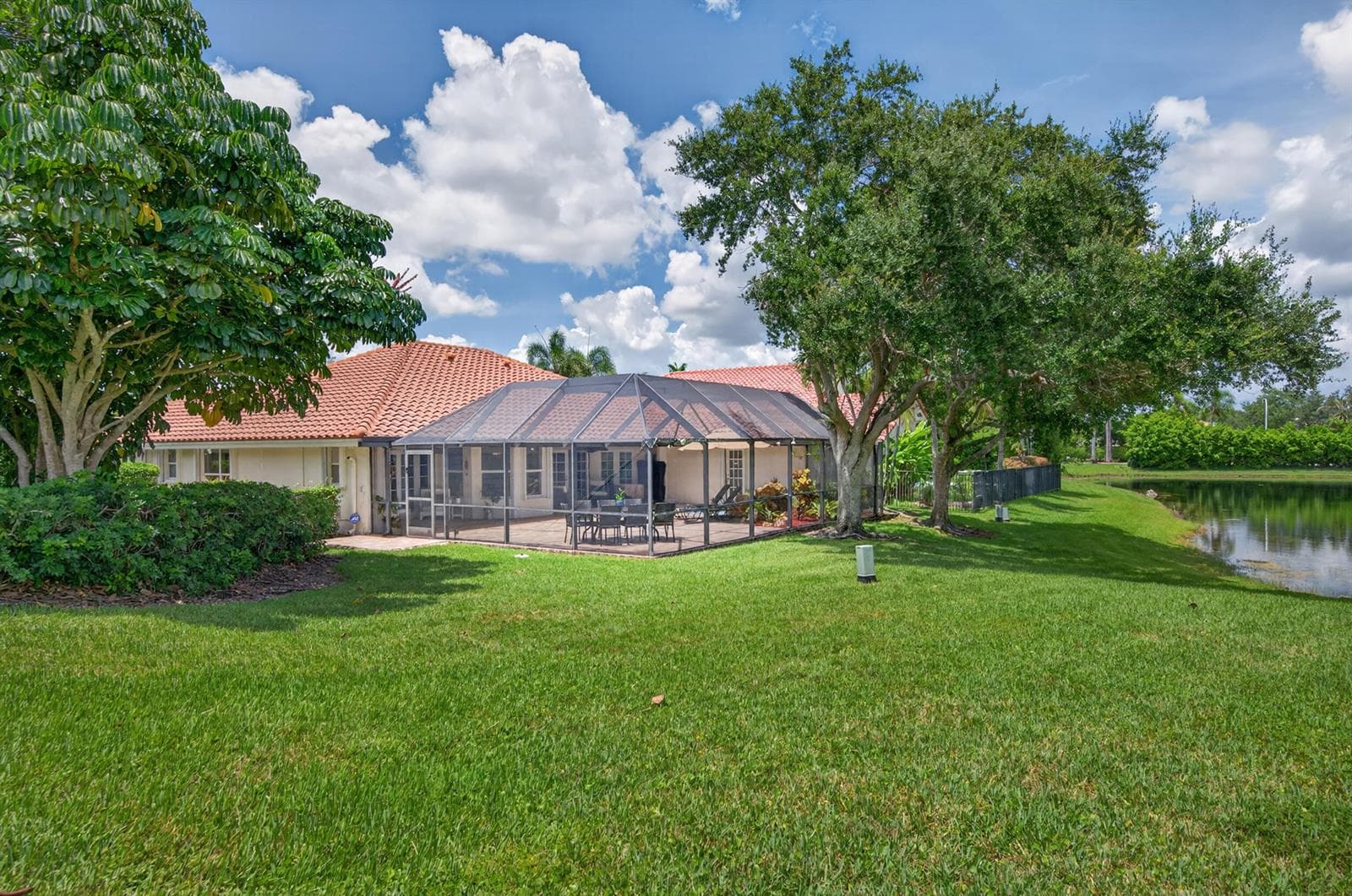 709 Crystal Court, Weston, FL 33326 photo 3