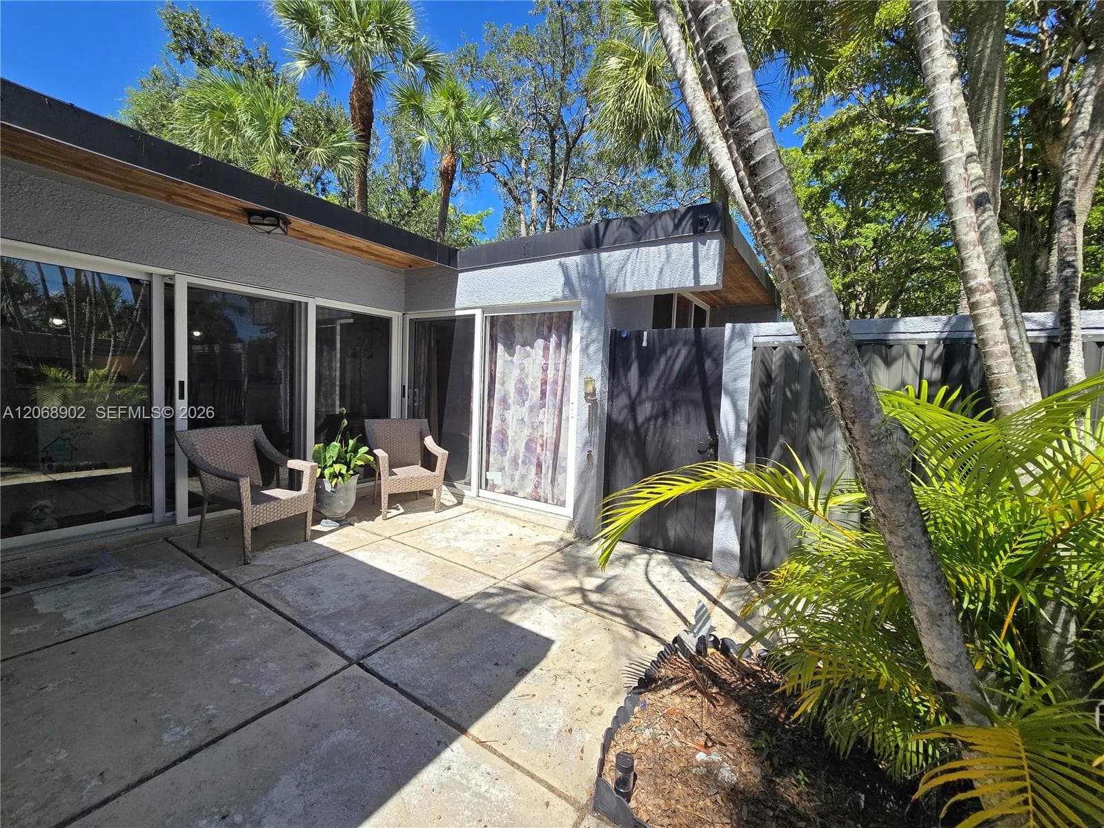 16330 Oak Walk, Miami Lakes, FL 33014 photo 2