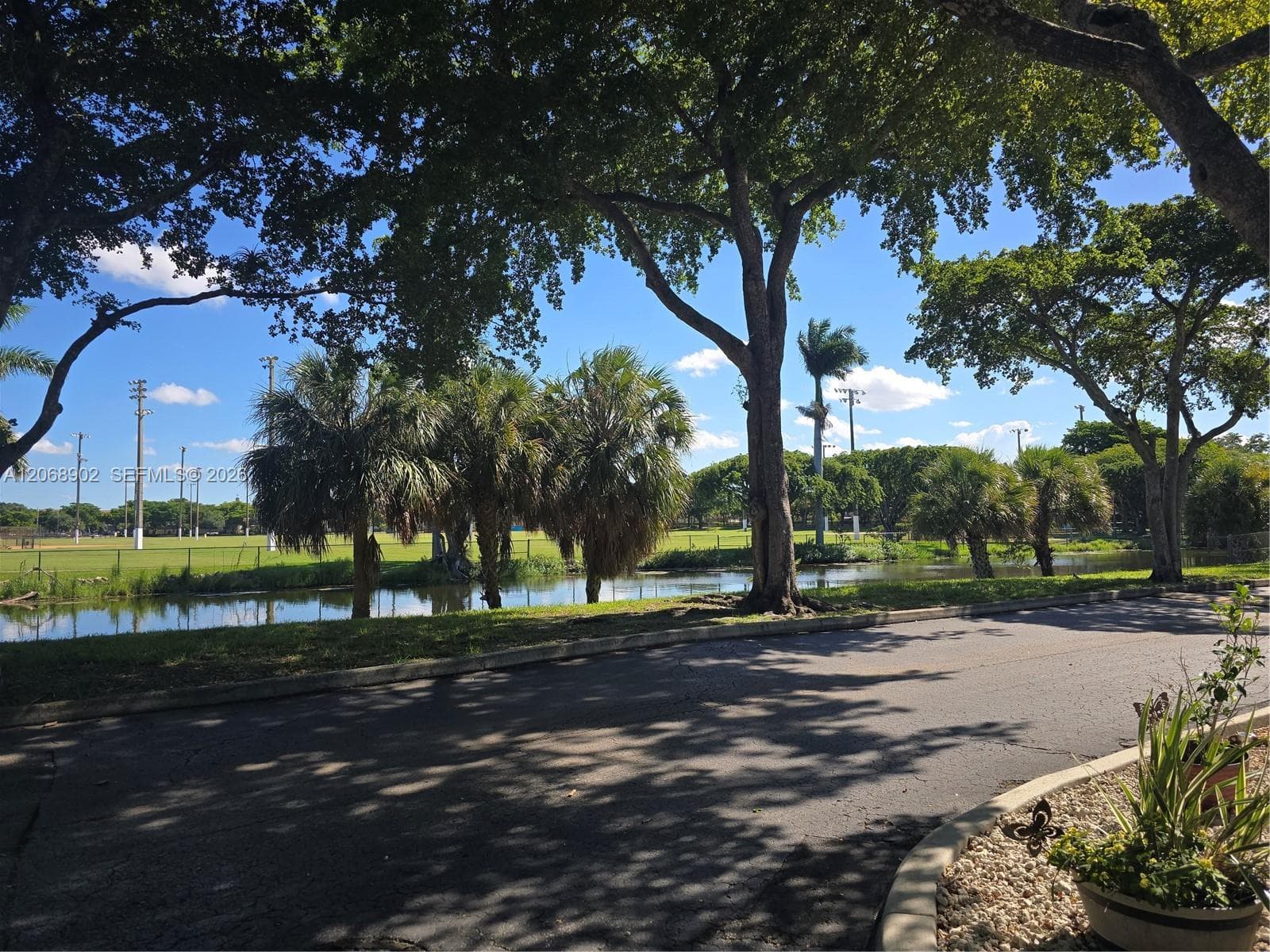 16330 Oak Walk, Miami Lakes, FL 33014