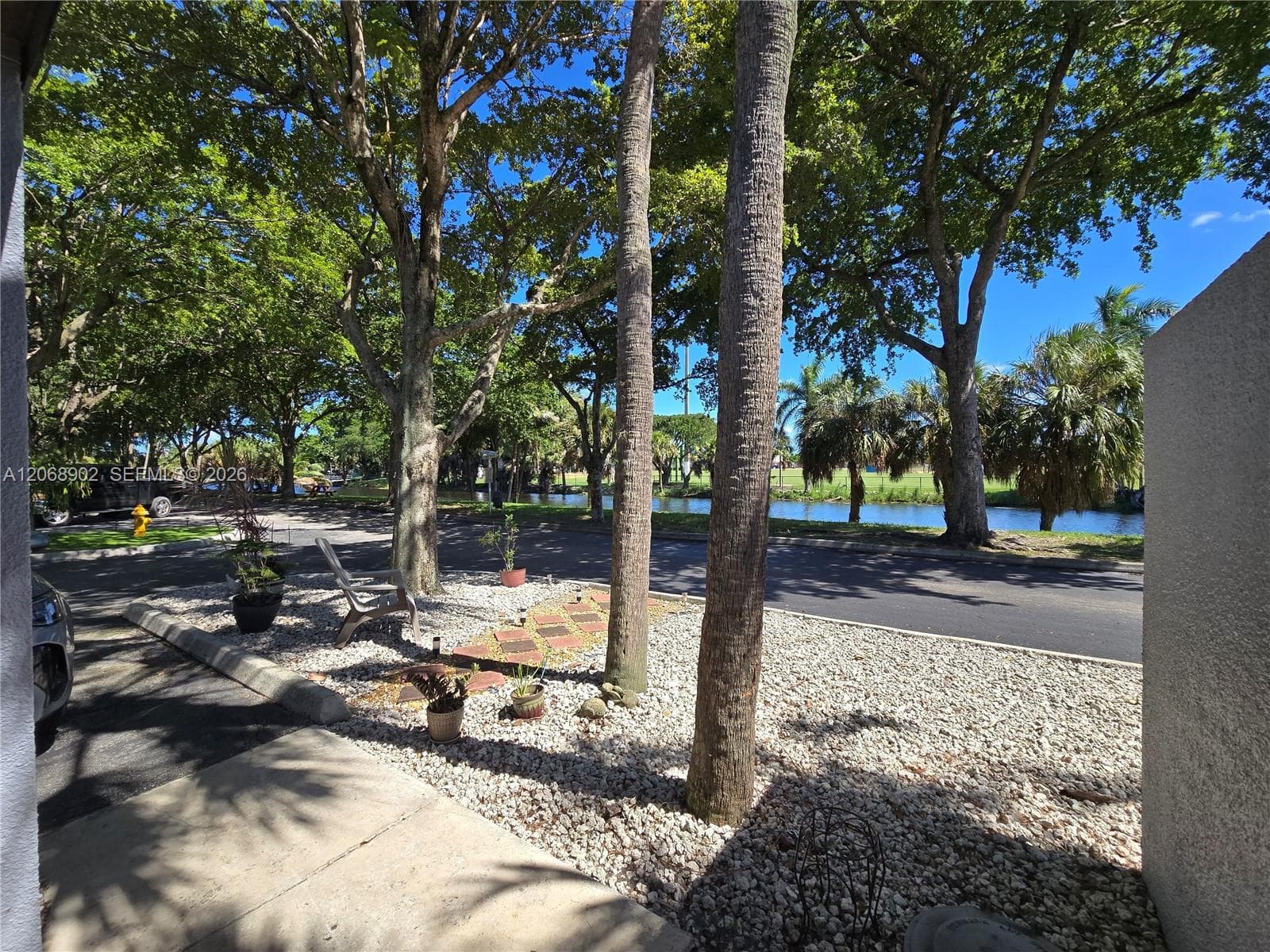 16330 Oak Walk, Miami Lakes, FL 33014 photo 4