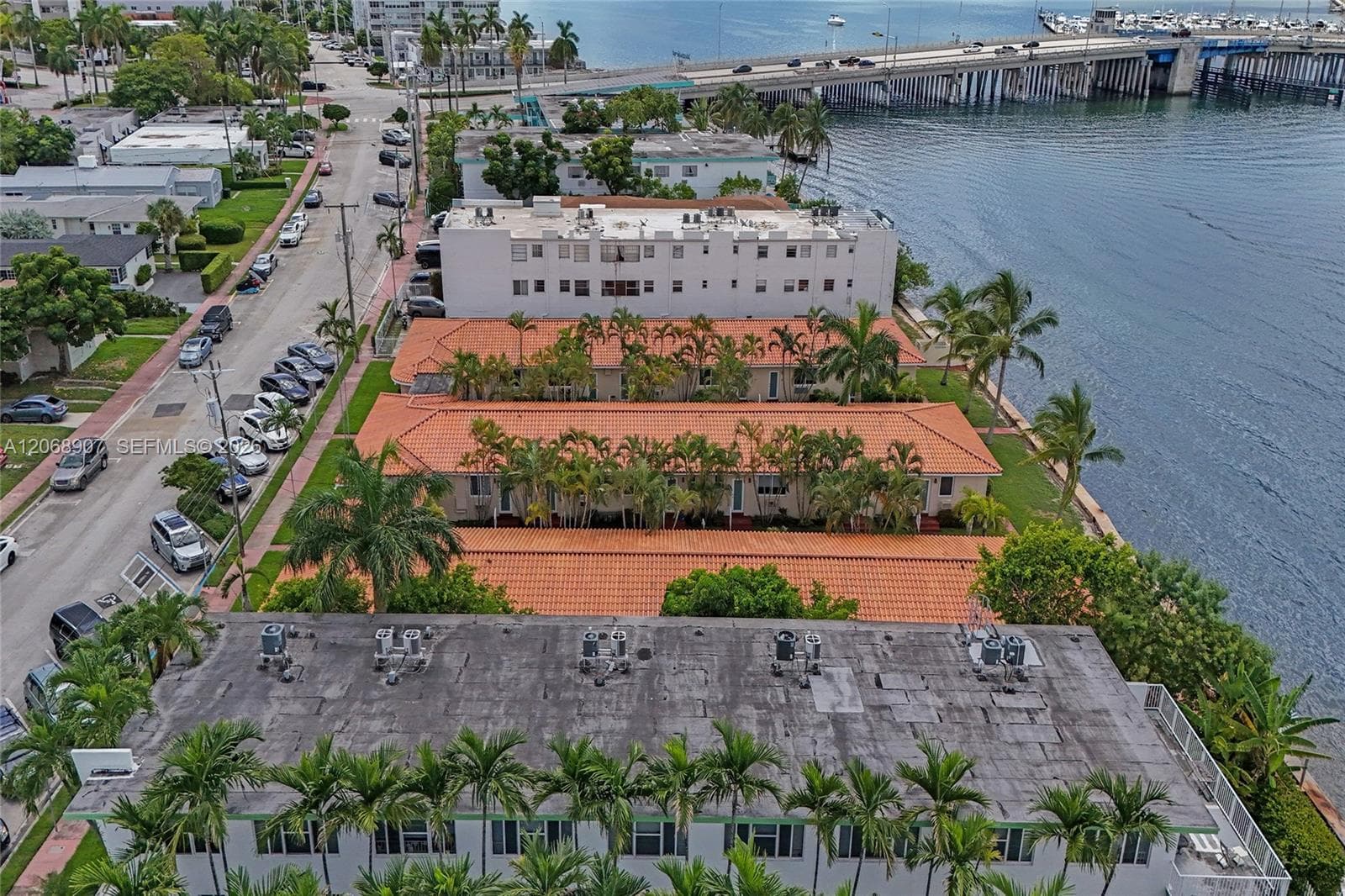 2170 Bay Dr # 3-22, Miami Beach, FL 33141 photo 3