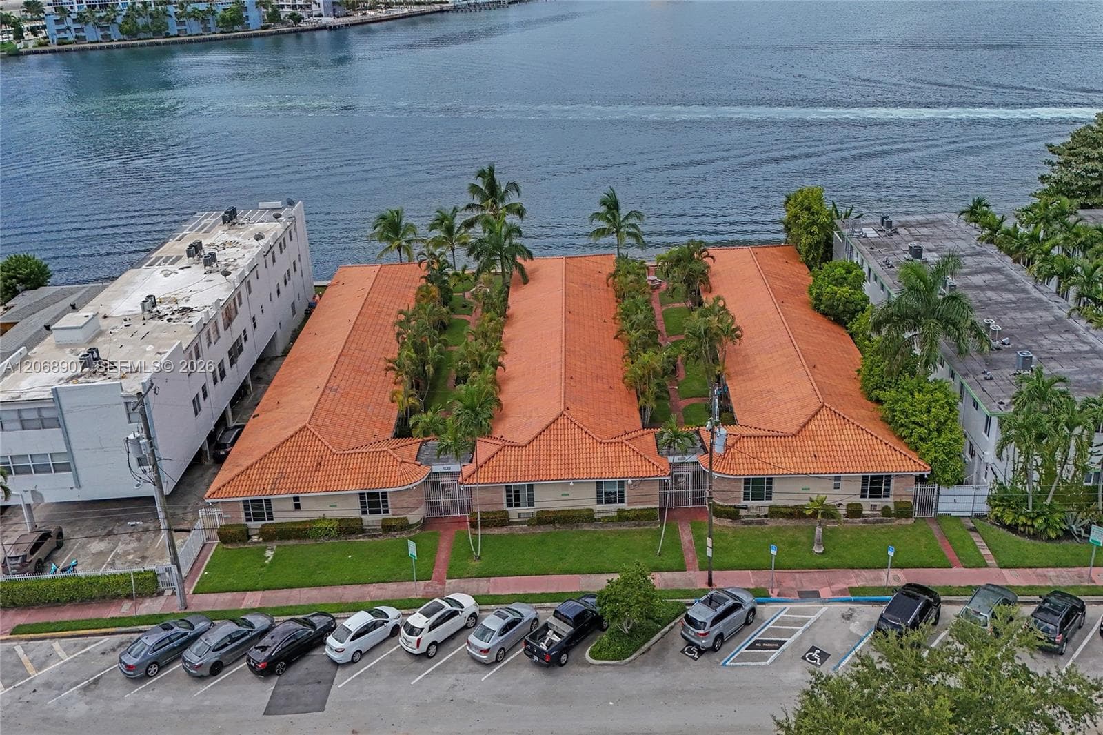 2170 Bay Dr # 3-22, Miami Beach, FL 33141