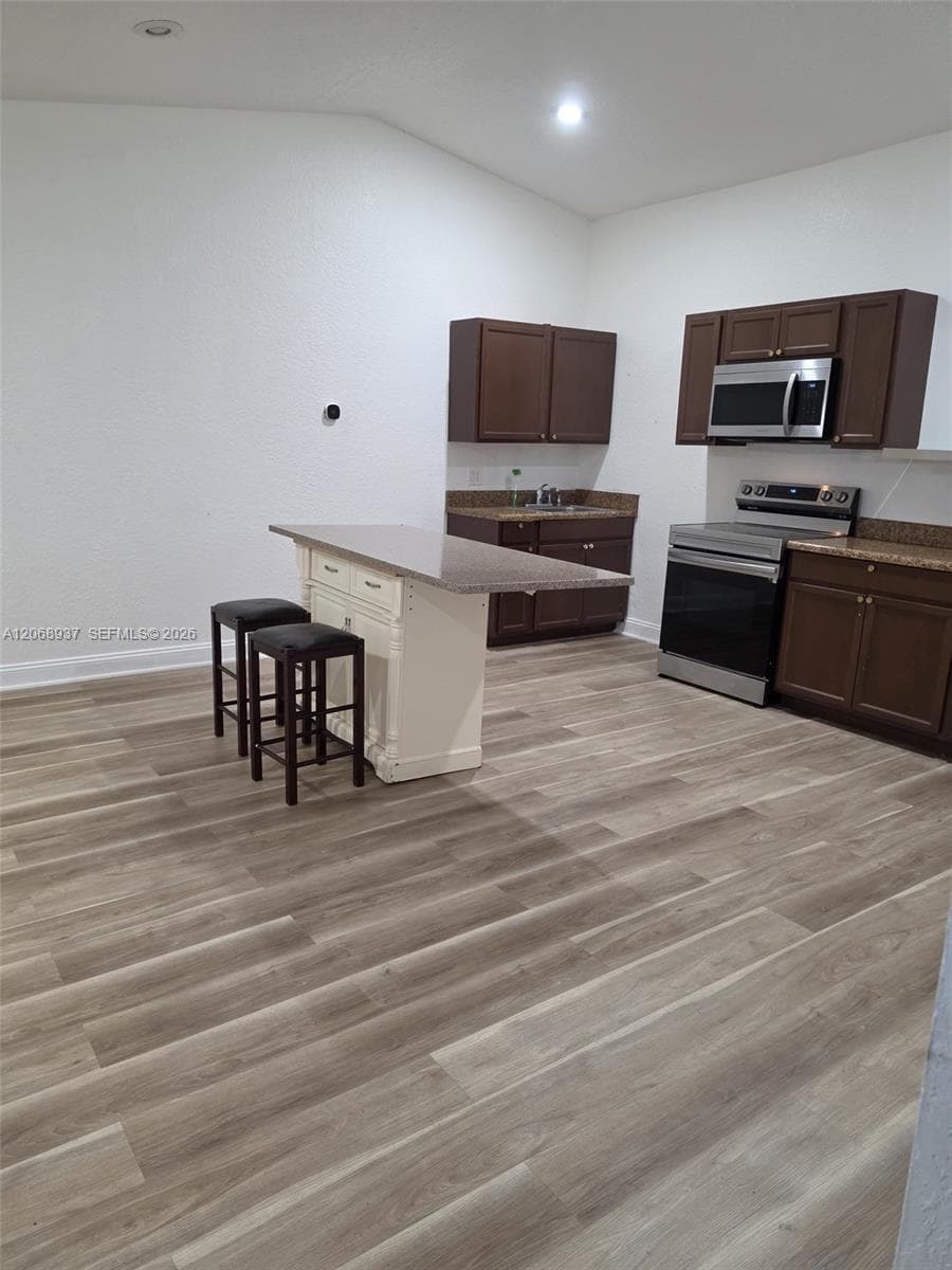 9165 SW 18th St # 1, Boca Raton, FL 33428 photo 2
