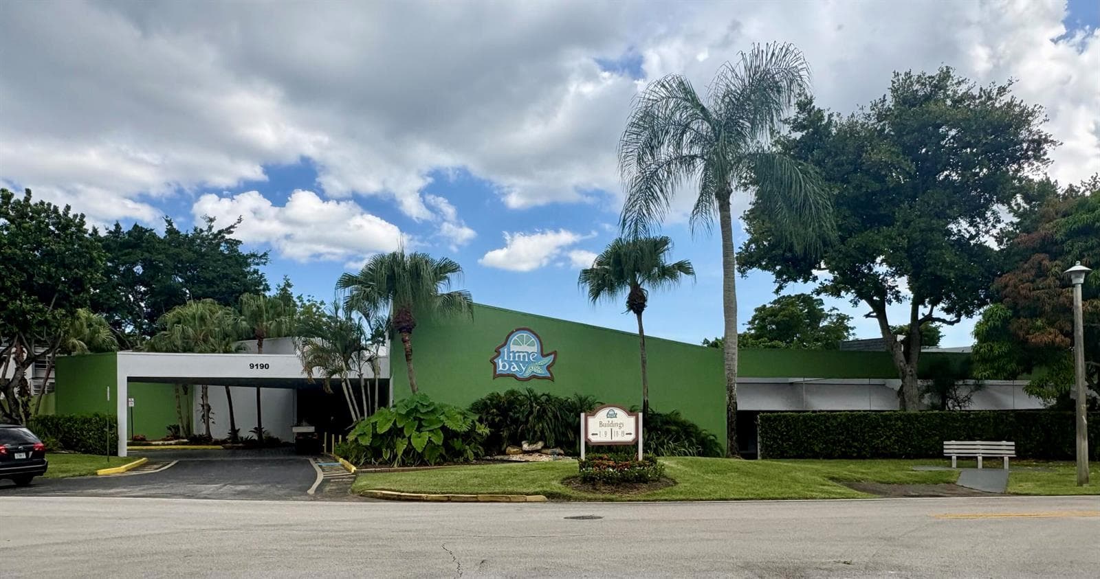 9200 Lime Bay Boulevard, Tamarac, FL 33321