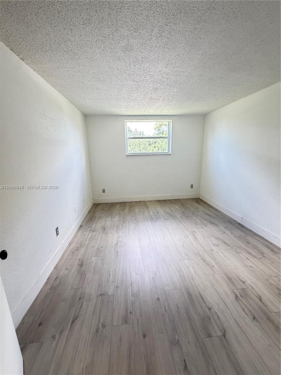 606 W 81st St # 209, Hialeah, FL 33014 photo 2