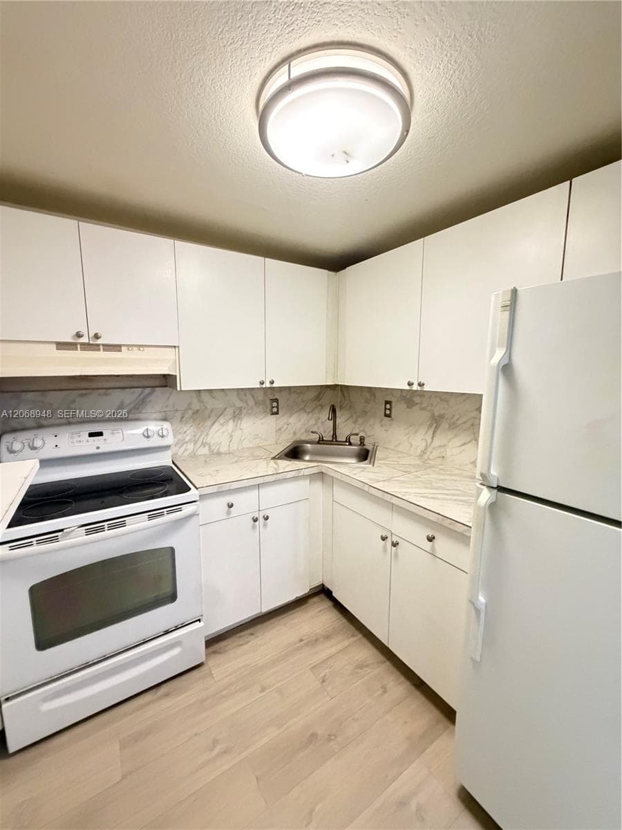 606 W 81st St # 209, Hialeah, FL 33014 photo 4