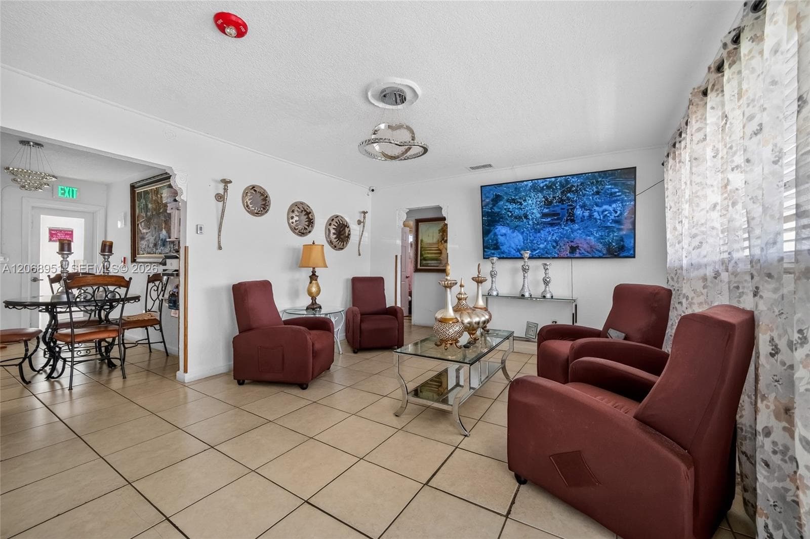 7151 SW 42nd St, Miami, FL 33155 photo 2