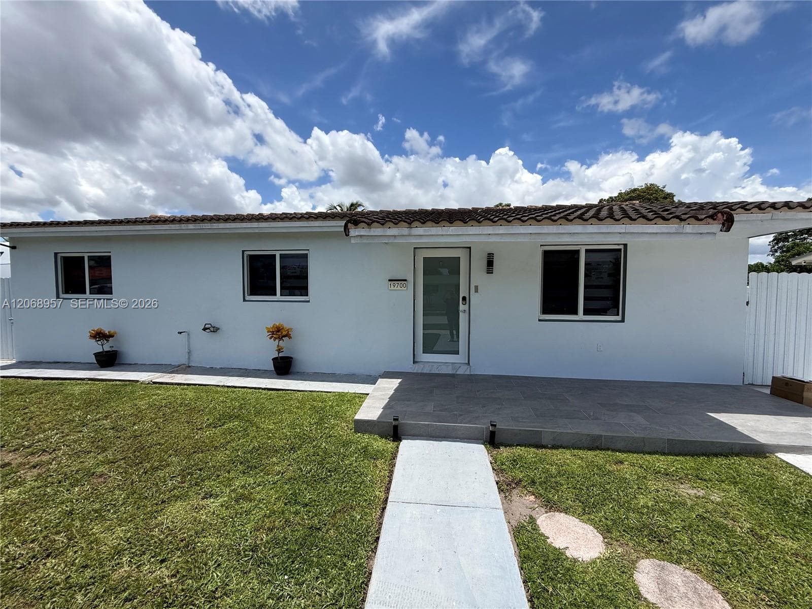 19700 NW 44th Ave # ., Miami Gardens, FL 33055 photo 2