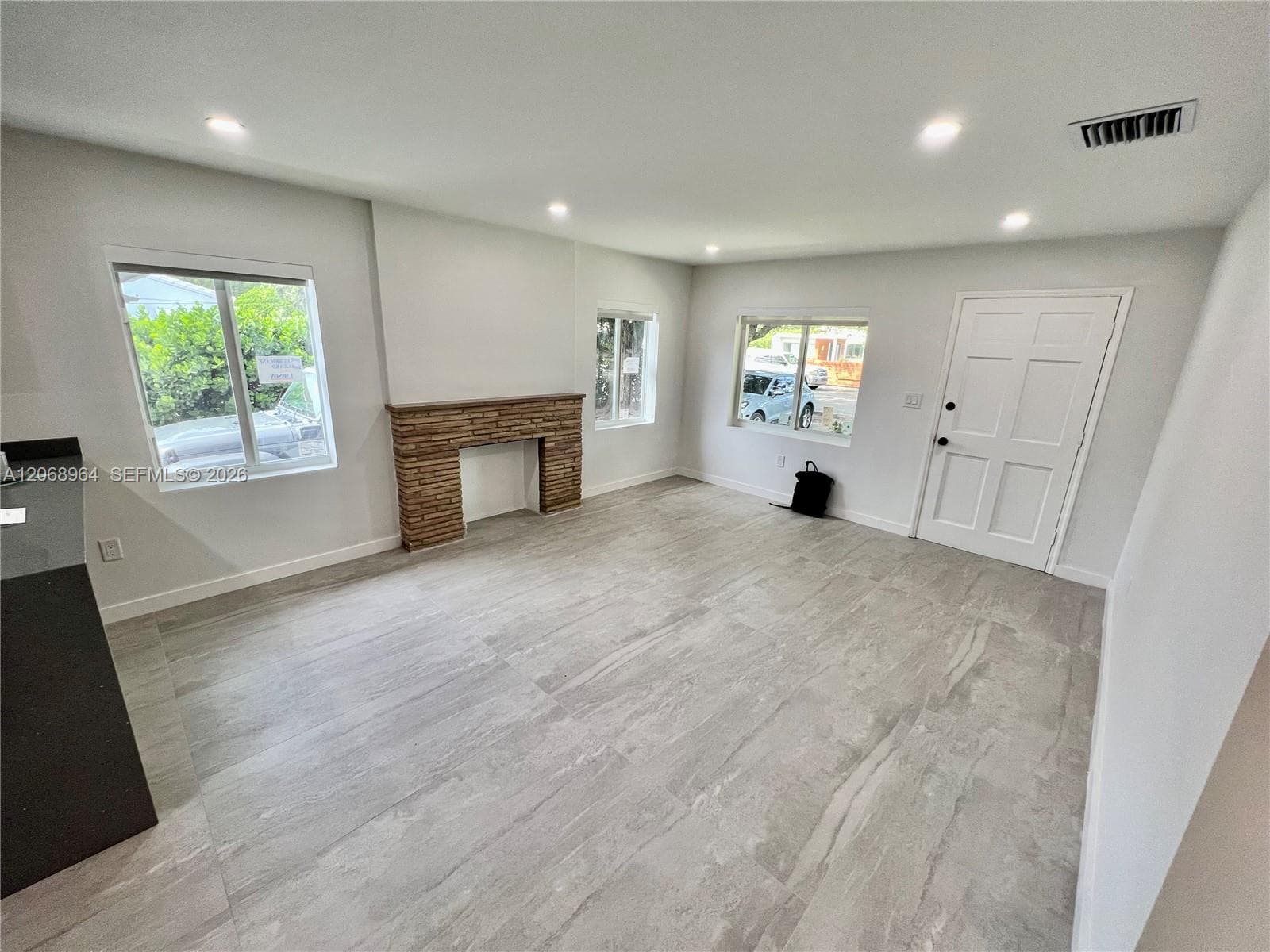 850 NE 127th St, North Miami, FL 33161 photo 5