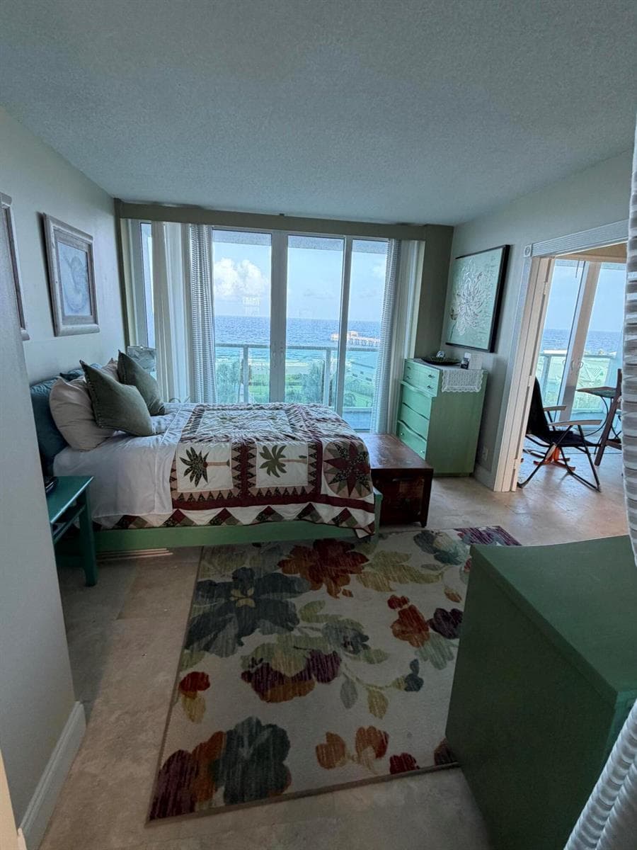 333 NE 21ST Avenue # 814, Deerfield Beach, FL 33441 photo 2