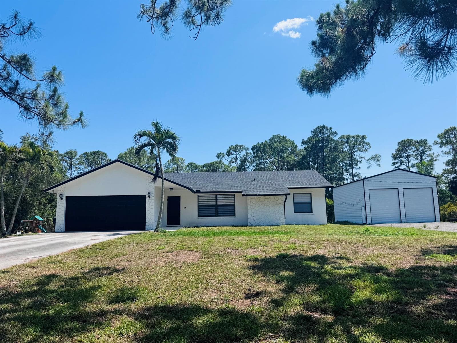 14196 N 77TH Place N, FL 33470 photo 2