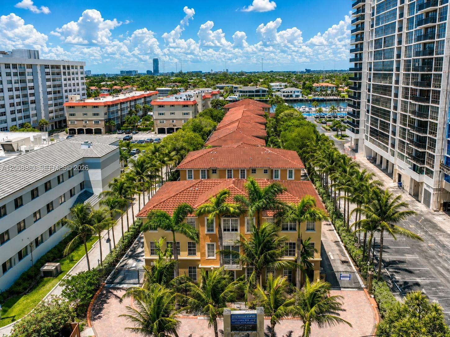 2069 S Ocean Dr # TH18, Hallandale Beach, FL 33009 photo 2