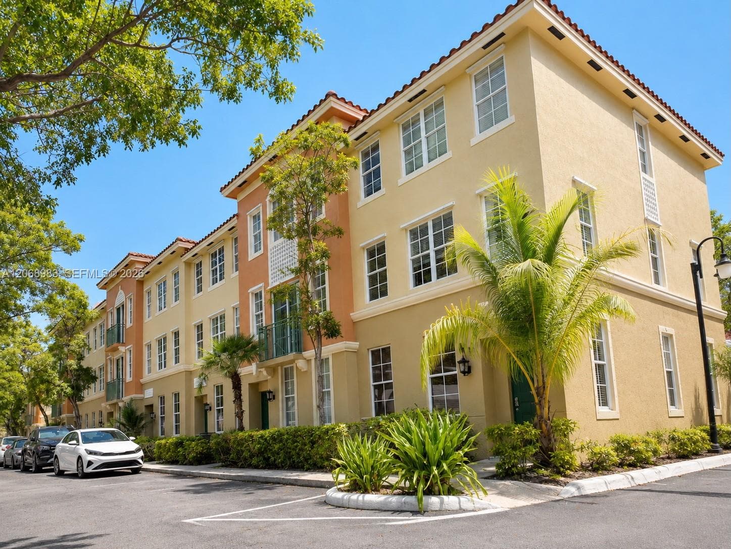 2069 S Ocean Dr # TH18, Hallandale Beach, FL 33009 photo 5