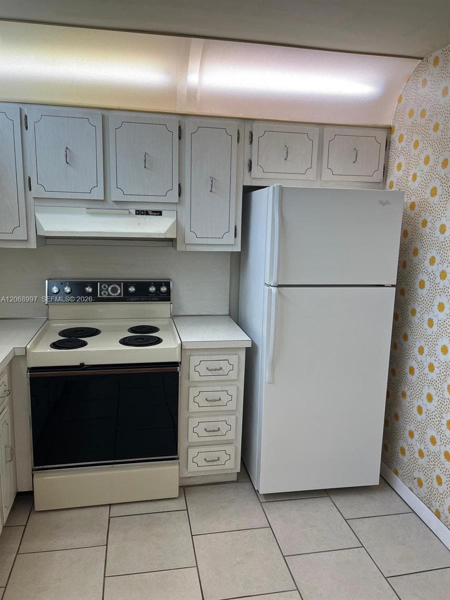 12035 NE 2nd Ave # A316, North Miami, FL 33161 photo 3