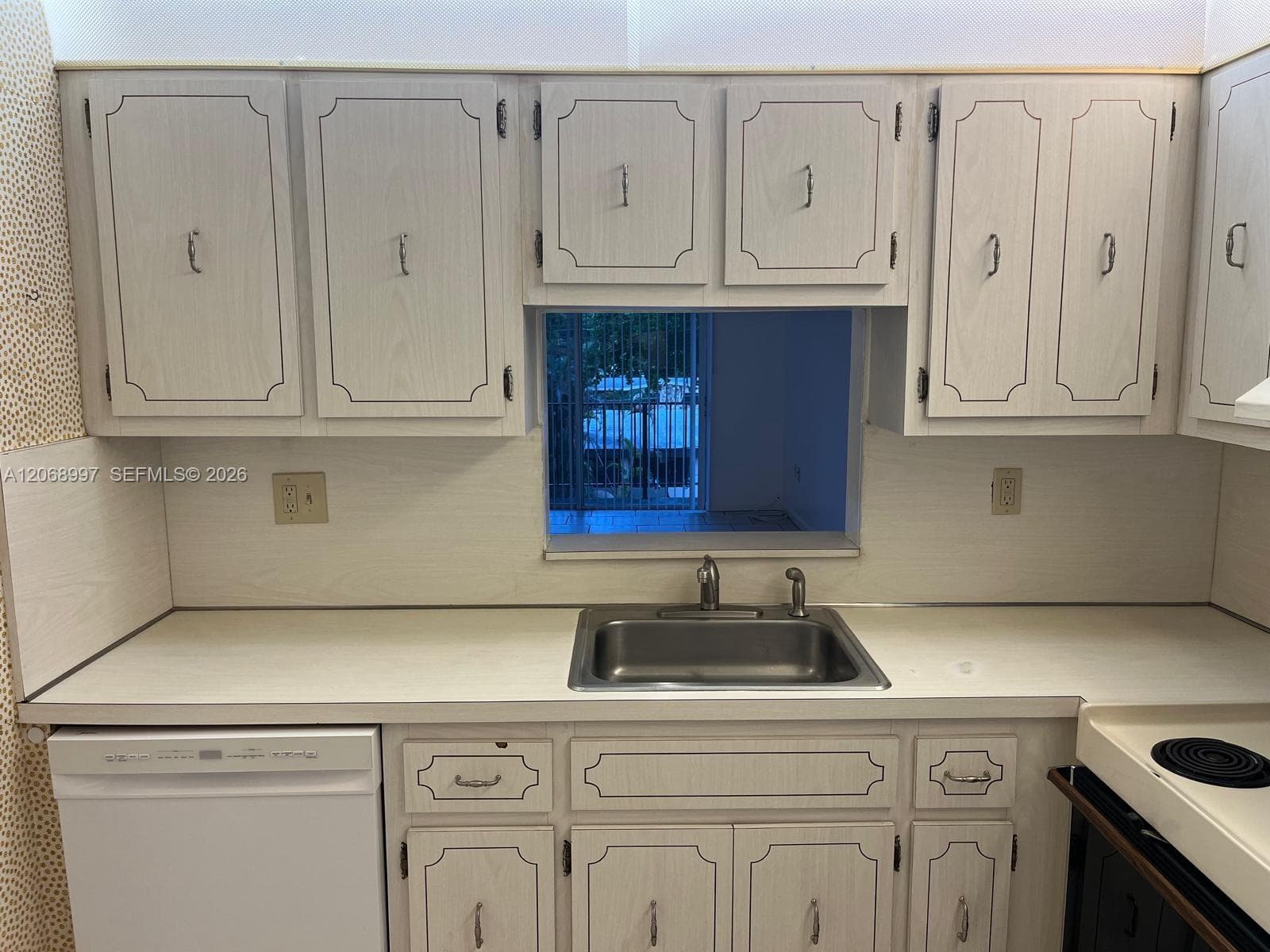 12035 NE 2nd Ave # A316, North Miami, FL 33161 photo 4