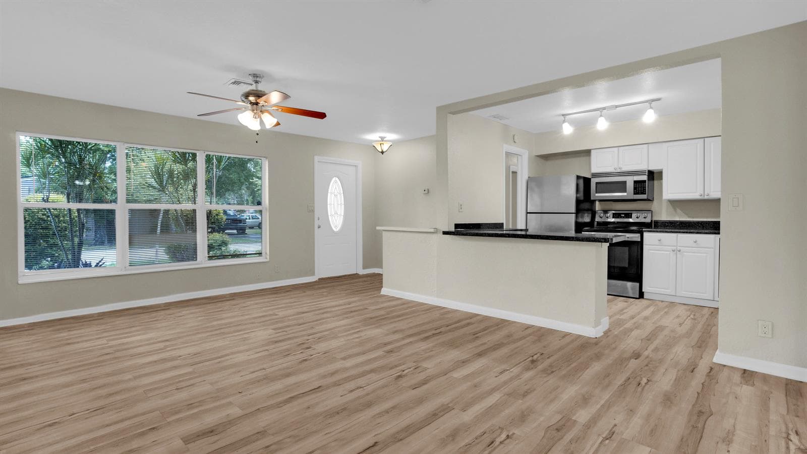 3002 ARTHUR Street, Hollywood, FL 33021 photo 3