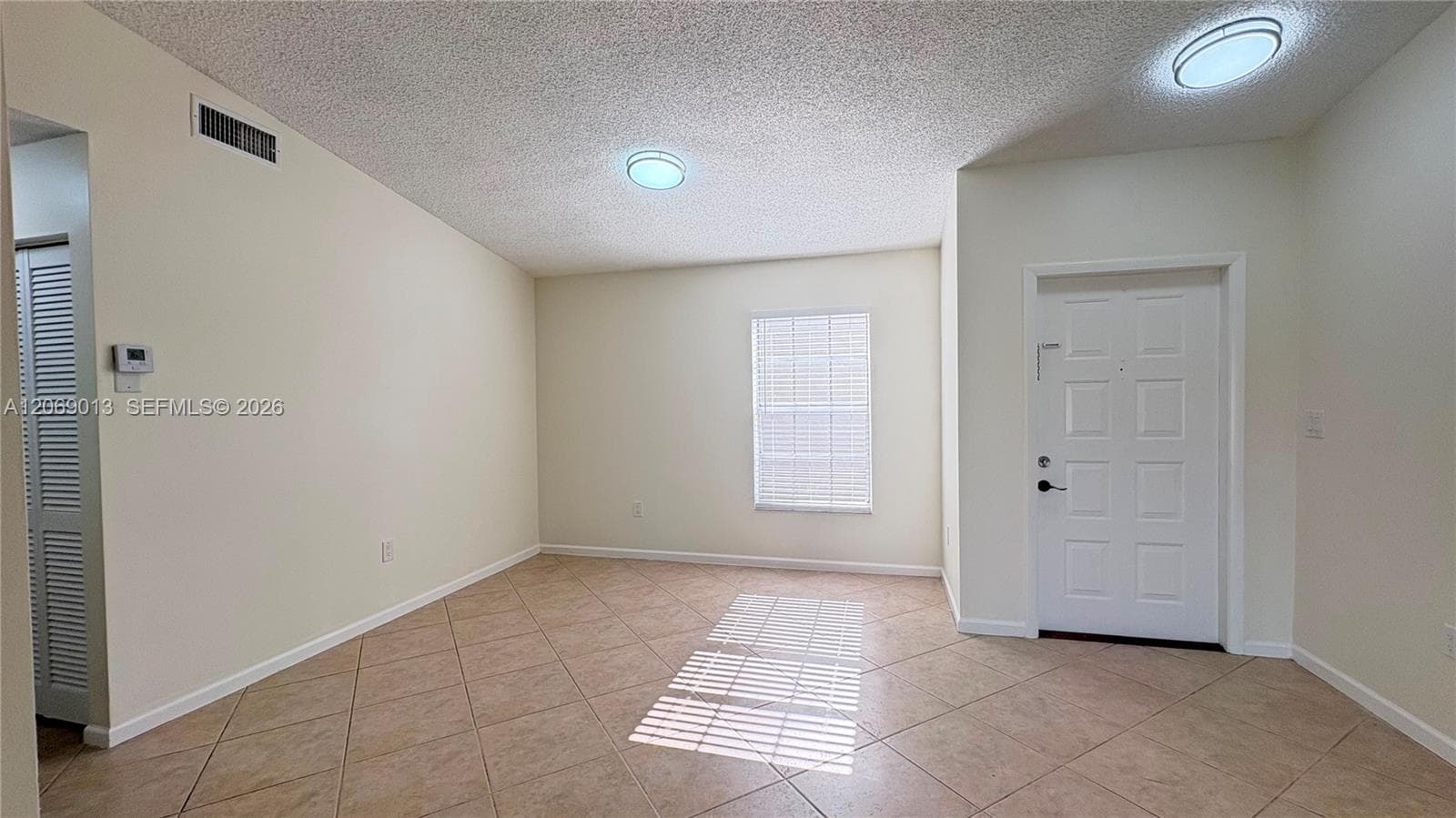821 W Beckley Sq, Davie, FL 33325 photo 2