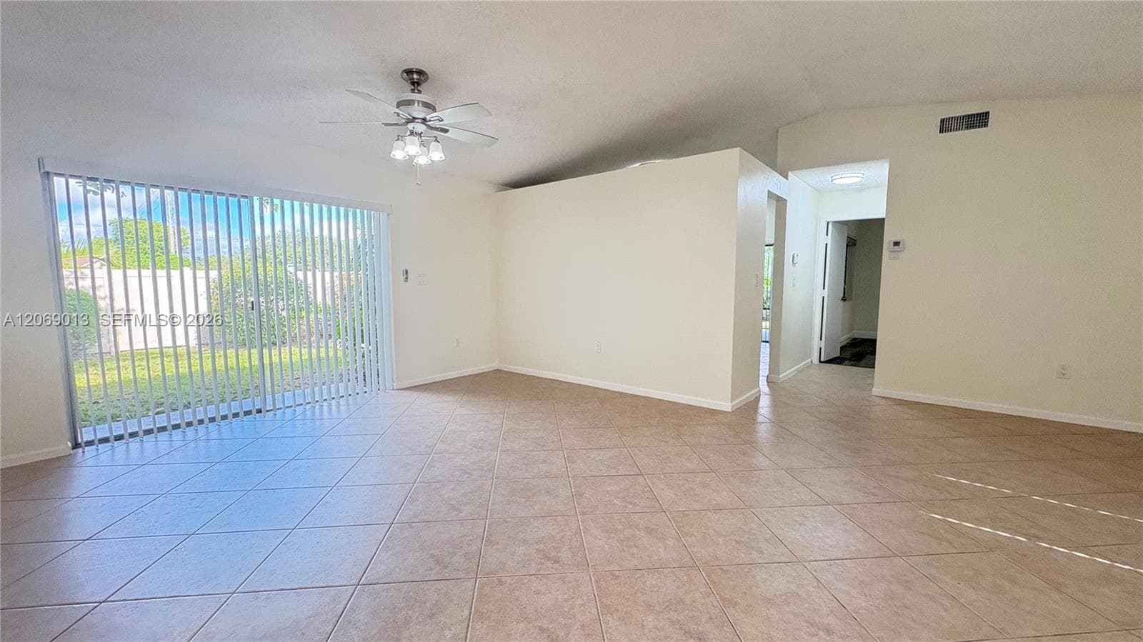 821 W Beckley Sq, Davie, FL 33325 photo 3