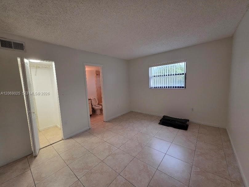 8145 NW 7th St # 201, Miami, FL 33126 photo 4