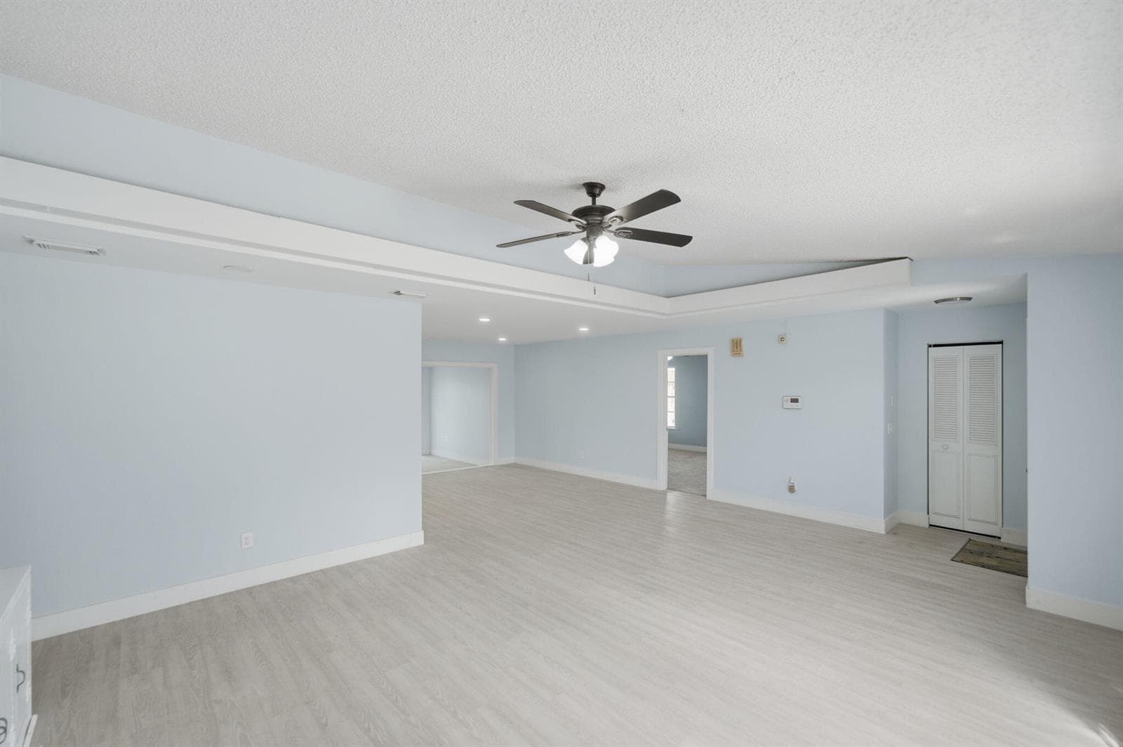 662 SE Essex Drive, Port St. Lucie, FL 34984 photo 5