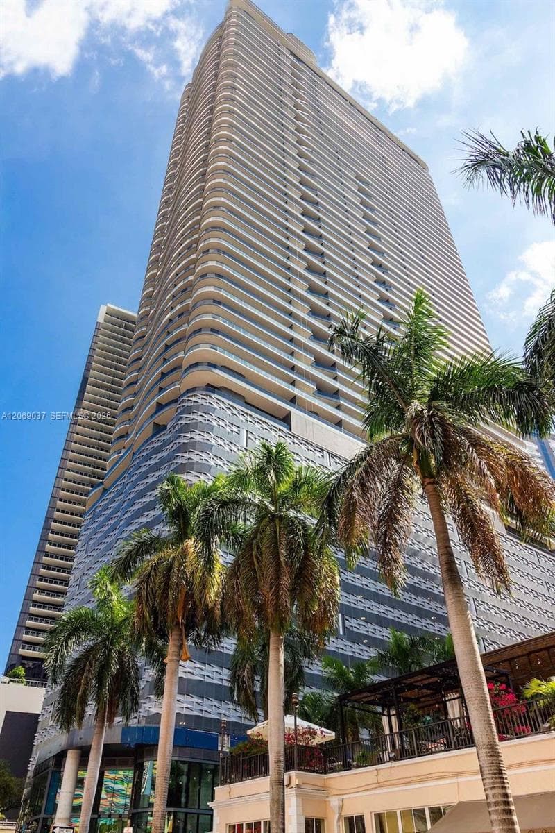 1000 Brickell Plz # 4502, Miami, FL 33131