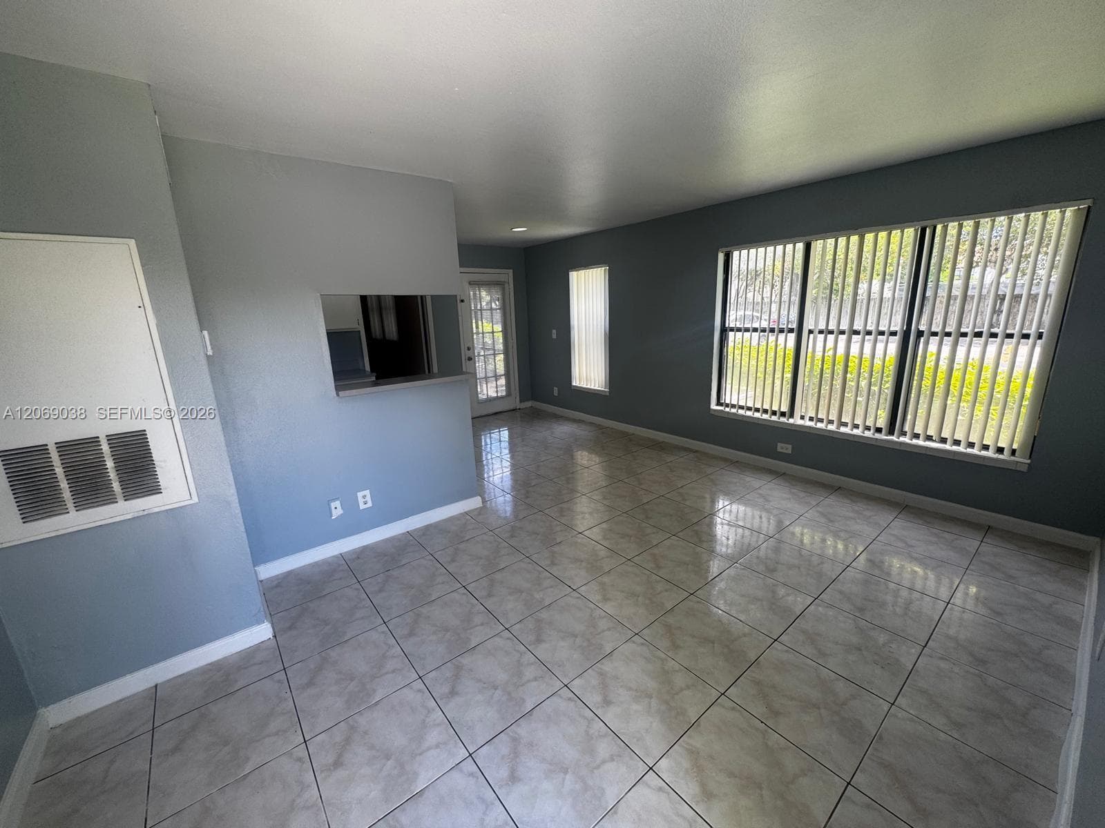 8793 NW 39th St # 7 blgd, Sunrise, FL 33351 photo 2